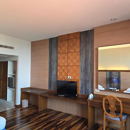 Chiang Mai Phucome Hotel Exterior foto